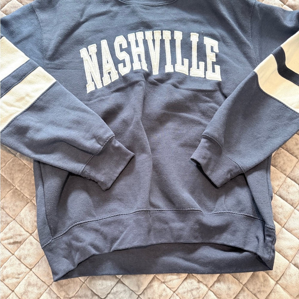 Nashville Navy Sweatshirt - Labelled